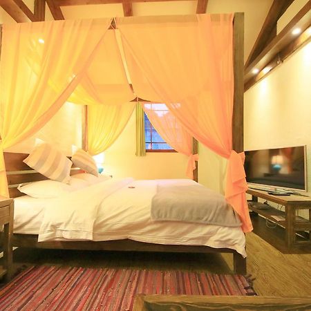 Peter Goullart Boutique Inn Λιγιάνγκ Εξωτερικό φωτογραφία